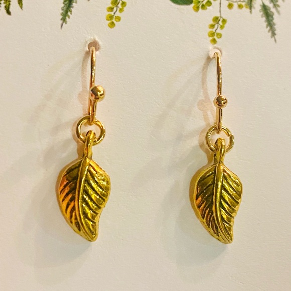 Jewelry - Gold Leaf Drop Earrings